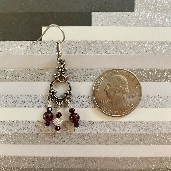 Artisan earrings 🖤 - Picture 4 of 4